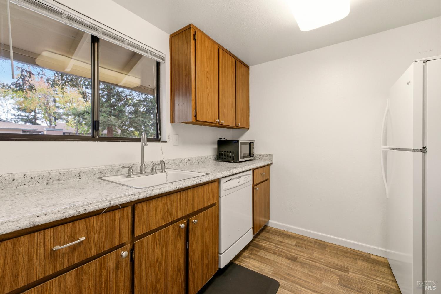 Detail Gallery Image 8 of 24 For 1707 Mahogany Way #63,  Antioch,  CA 94509 - 2 Beds | 2 Baths