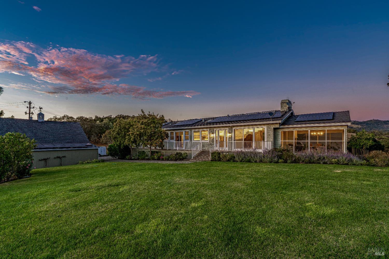 Detail Gallery Image 17 of 75 For 1790 Warm Springs Rd, Glen Ellen,  CA 95442 - 3 Beds | 3/1 Baths