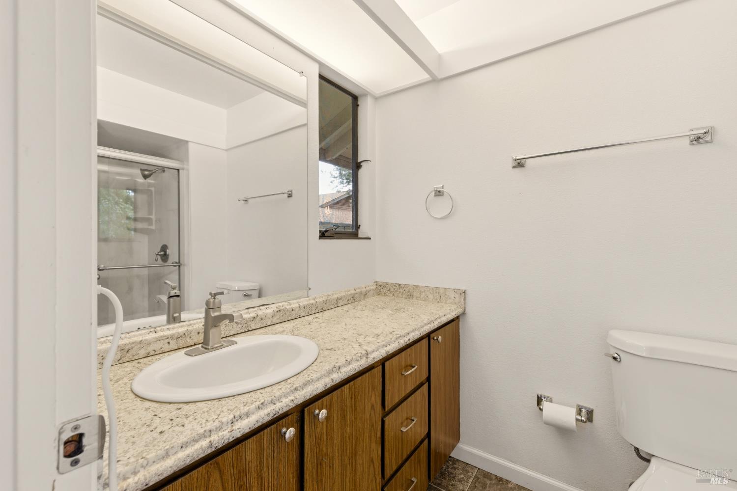 Detail Gallery Image 15 of 24 For 1707 Mahogany Way #63,  Antioch,  CA 94509 - 2 Beds | 2 Baths