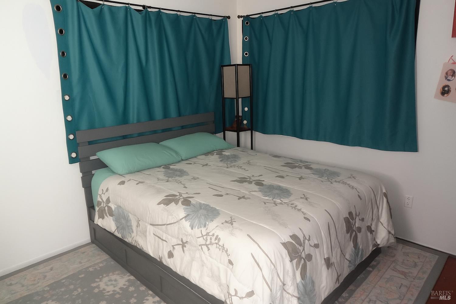 Detail Gallery Image 20 of 20 For 1005 Temple Ave, Santa Rosa,  CA 95404 - 2 Beds | 1 Baths