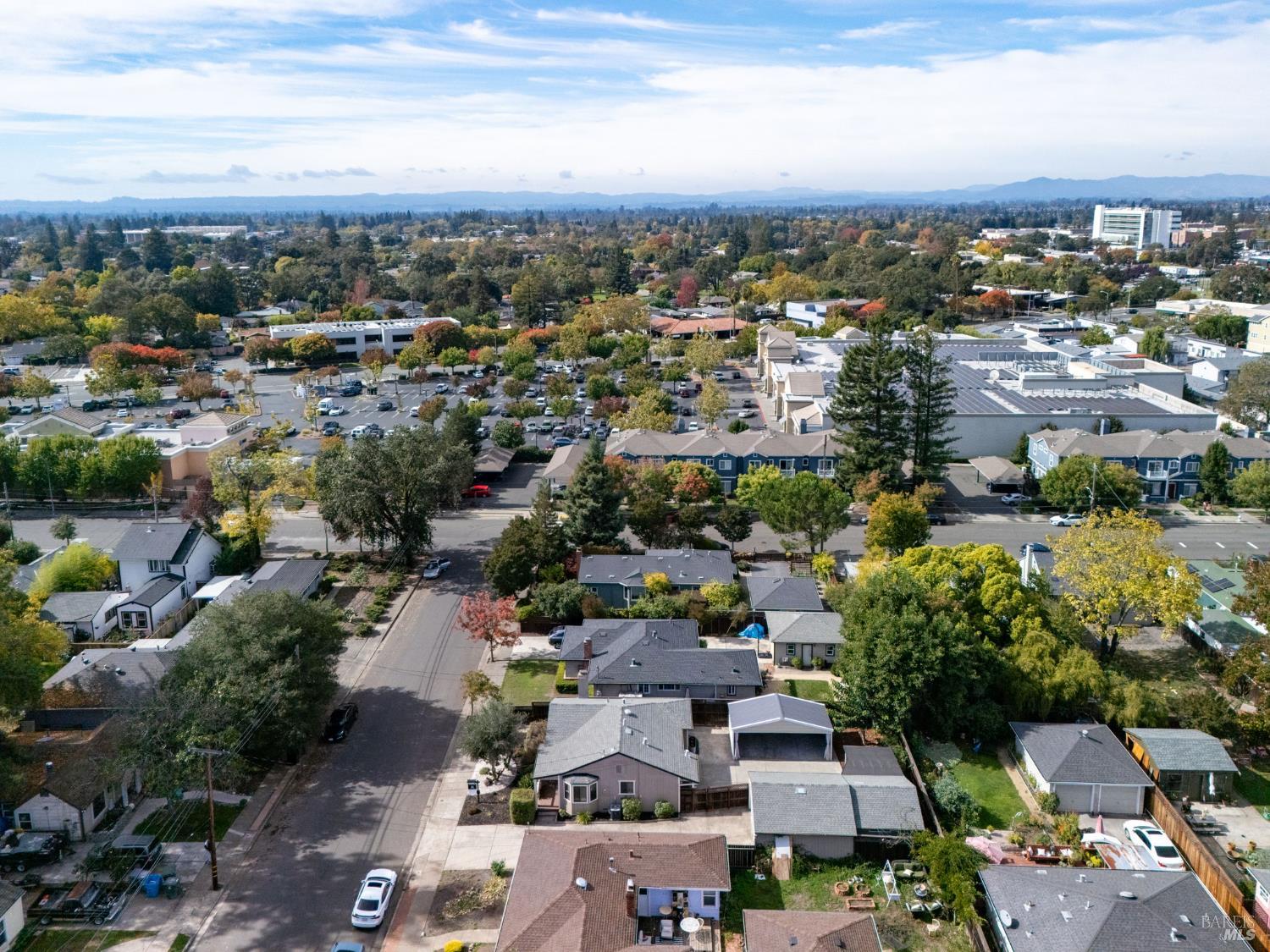 Detail Gallery Image 50 of 53 For 575 La Verne Ave, Santa Rosa,  CA 95404 - 3 Beds | 2 Baths