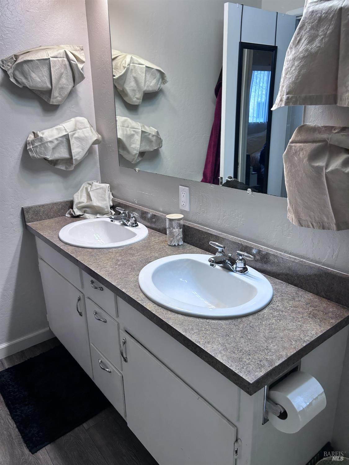 Detail Gallery Image 24 of 40 For 290 Robles Dr, Lakeport,  CA 95453 - 3 Beds | 2 Baths