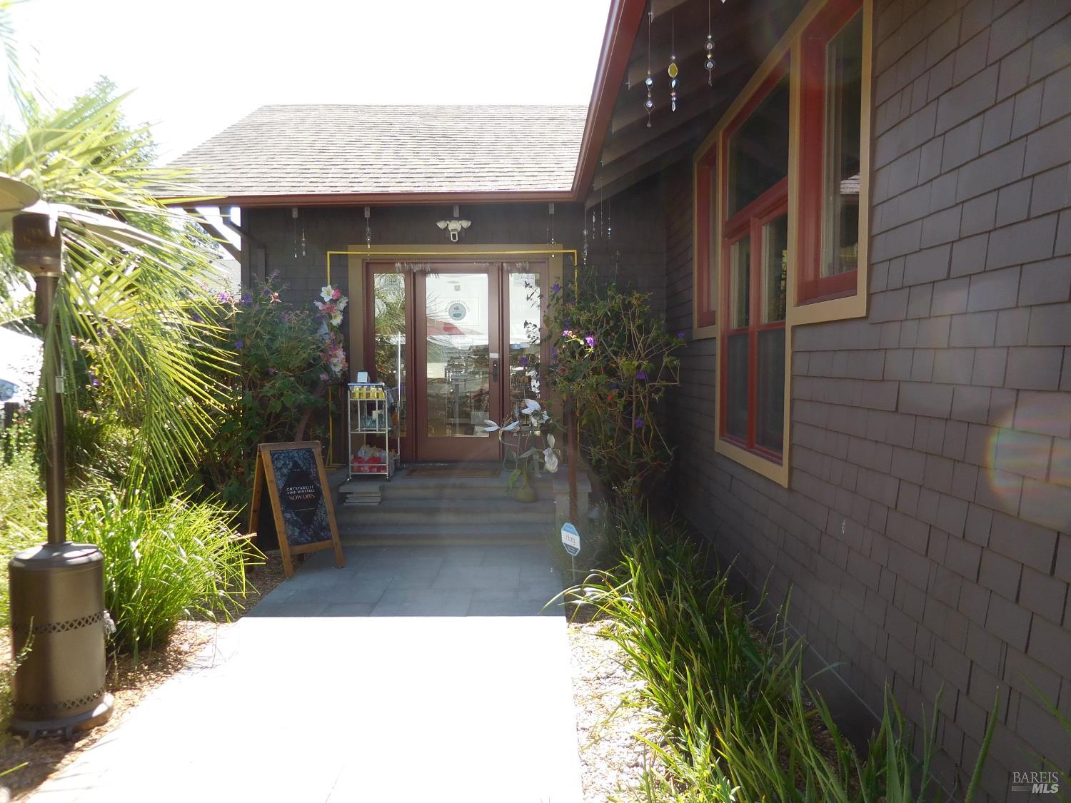 Detail Gallery Image 16 of 16 For 119 S Cloverdale Blvd, Cloverdale,  CA 95425 - – Beds | – Baths