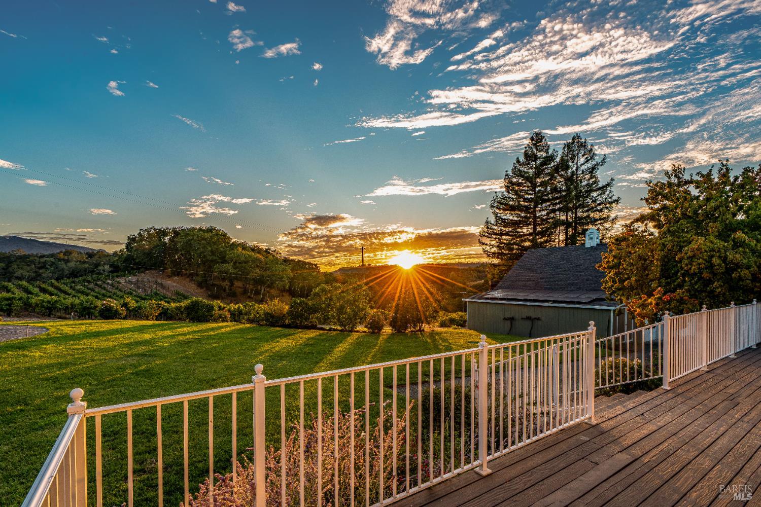 Detail Gallery Image 18 of 75 For 1790 Warm Springs Rd, Glen Ellen,  CA 95442 - 3 Beds | 3/1 Baths