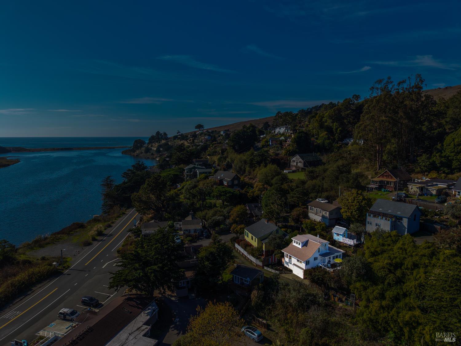 Detail Gallery Image 59 of 59 For 9500 El Camino Aly, Jenner,  CA 95450 - 2 Beds | 2 Baths