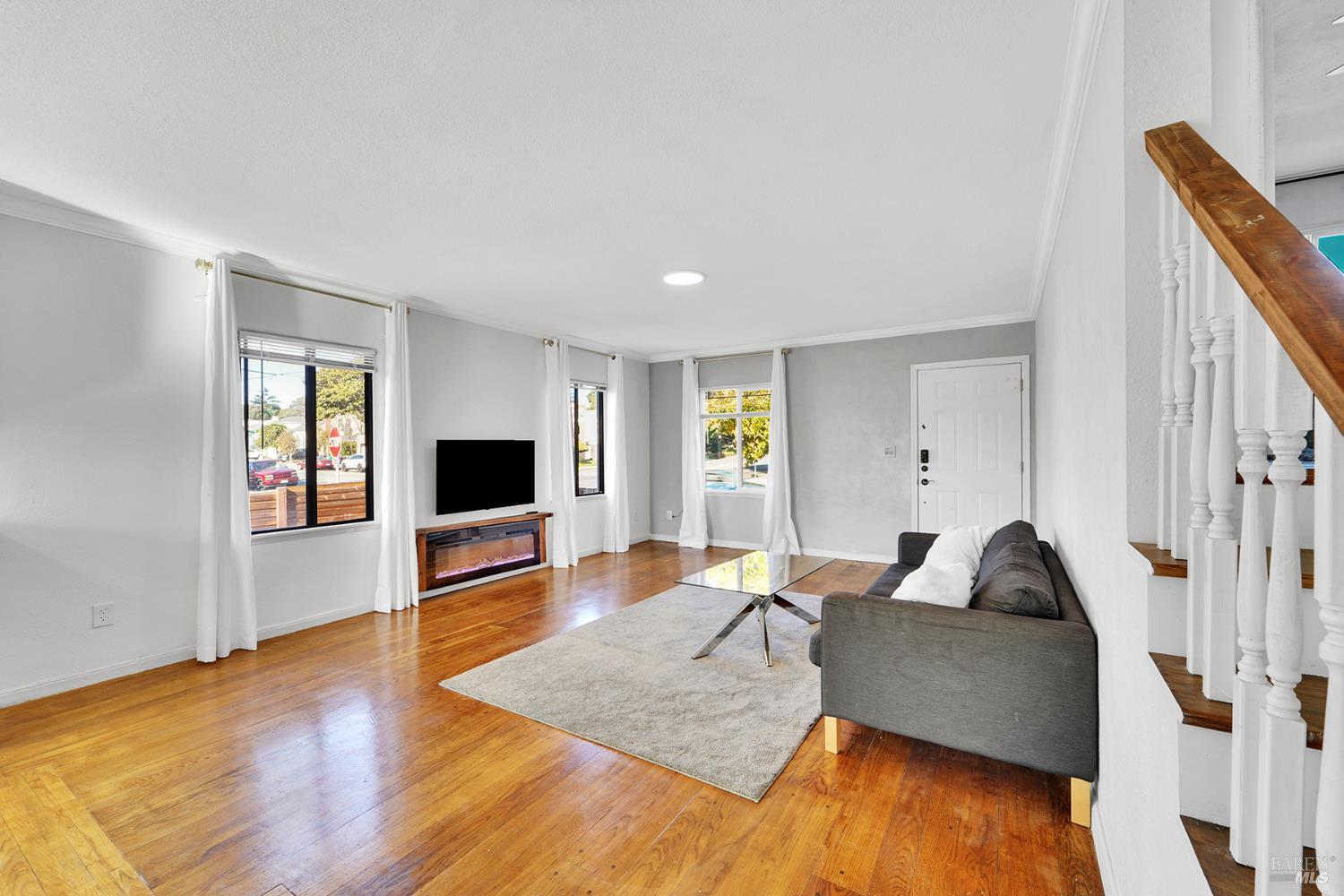 Detail Gallery Image 5 of 25 For 495 Key Blvd, Richmond,  CA 94804 - 0 Beds | 2 Baths