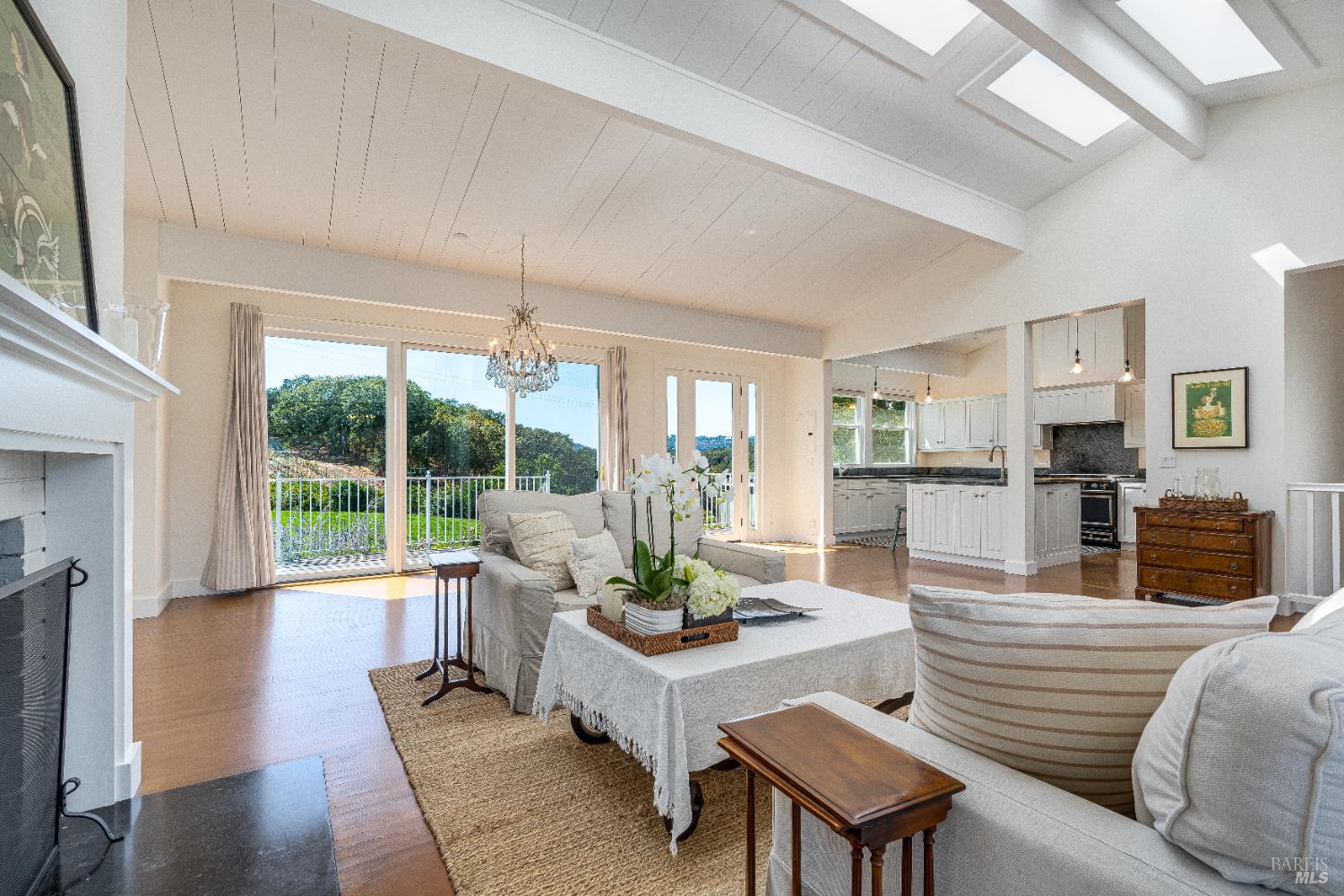 Detail Gallery Image 14 of 75 For 1790 Warm Springs Rd, Glen Ellen,  CA 95442 - 3 Beds | 3/1 Baths