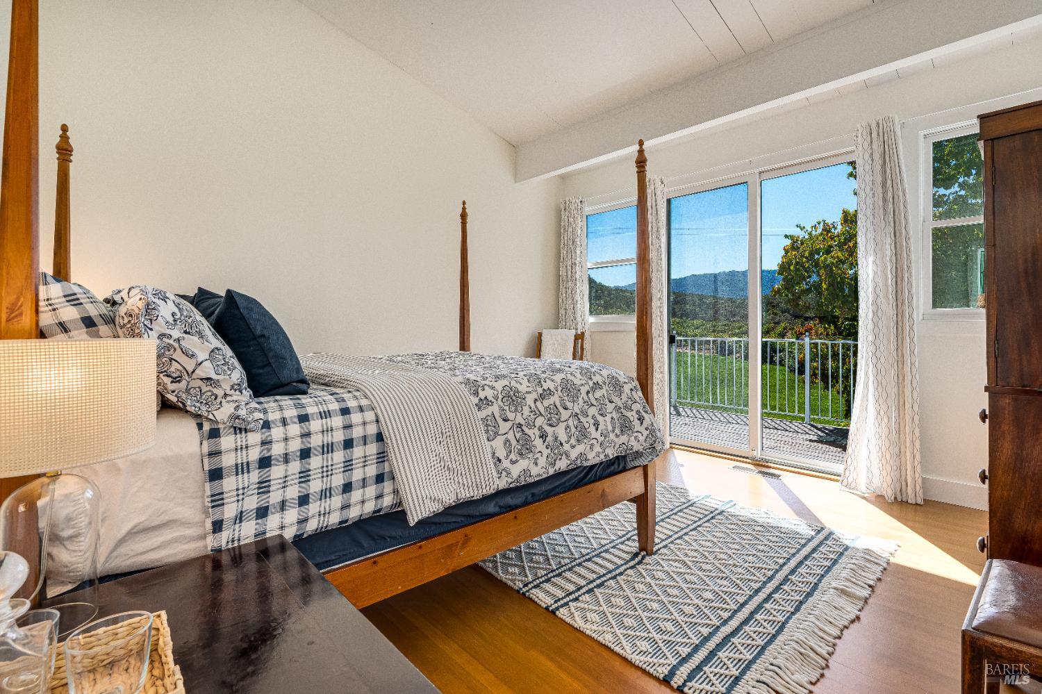 Detail Gallery Image 31 of 75 For 1790 Warm Springs Rd, Glen Ellen,  CA 95442 - 3 Beds | 3/1 Baths