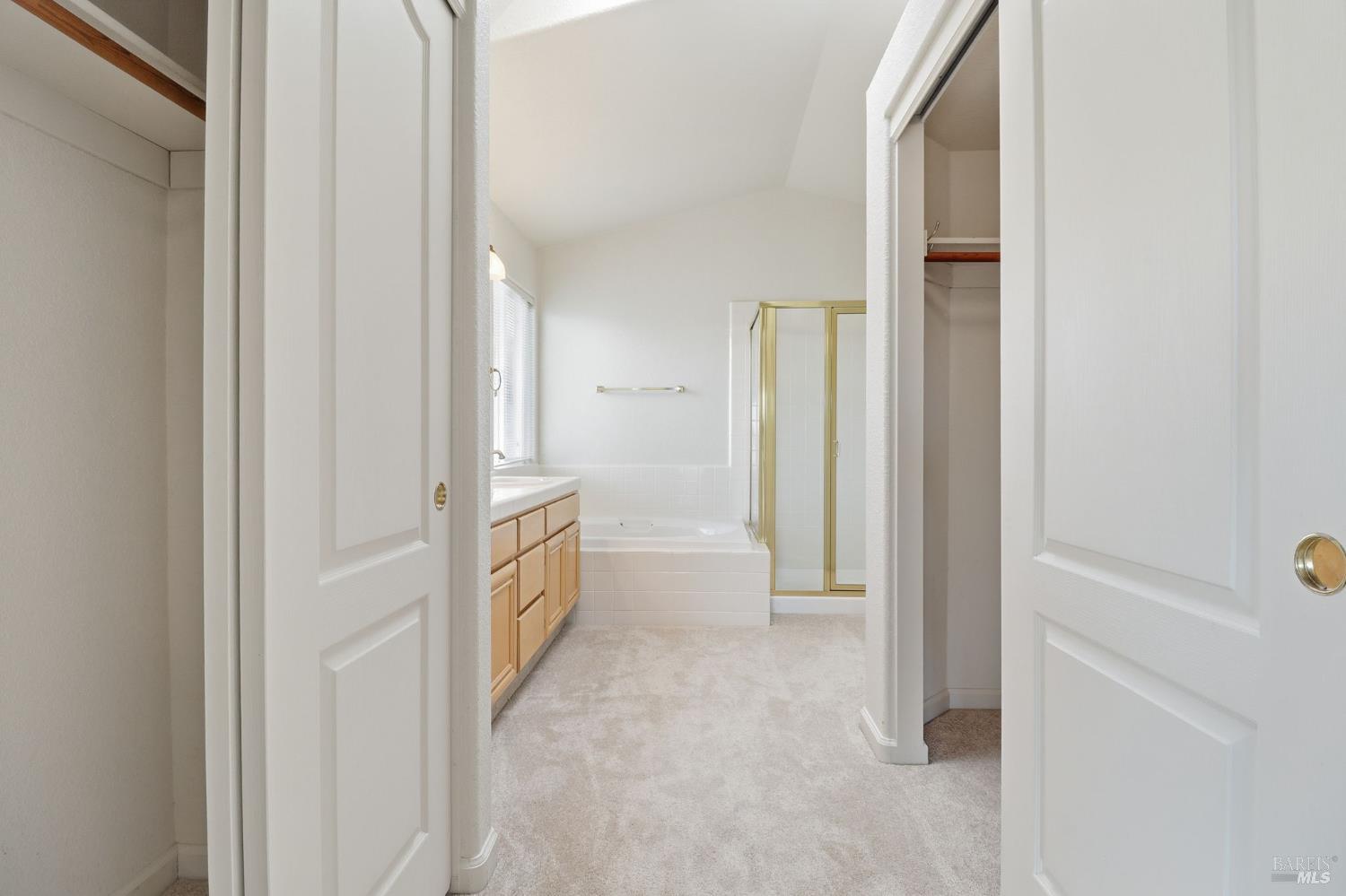 Detail Gallery Image 28 of 36 For 1845 Sandstone Dr, Petaluma,  CA 94954 - 4 Beds | 2/1 Baths