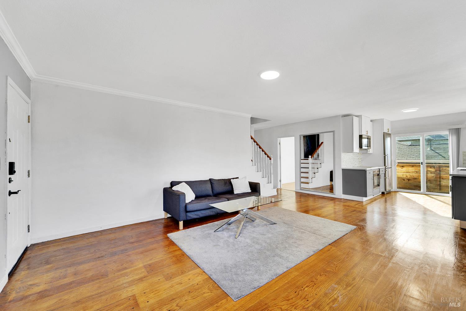 Detail Gallery Image 4 of 25 For 495 Key Blvd, Richmond,  CA 94804 - 0 Beds | 2 Baths