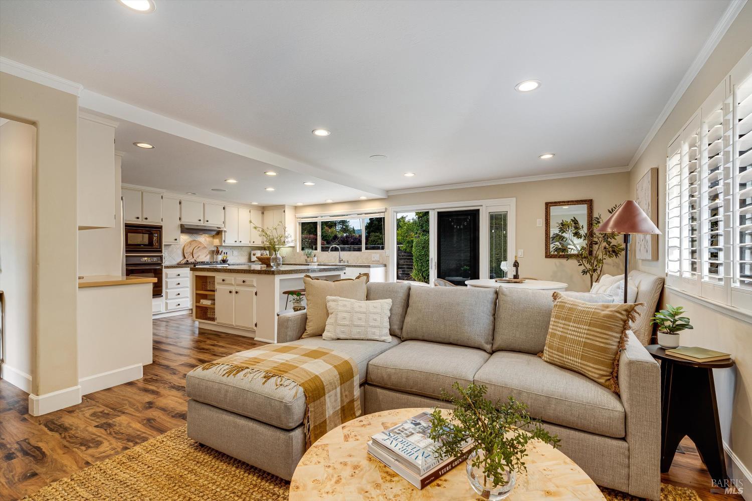 Detail Gallery Image 4 of 49 For 692 Avenue Del Oro Unkn, Sonoma,  CA 95476 - 3 Beds | 2 Baths