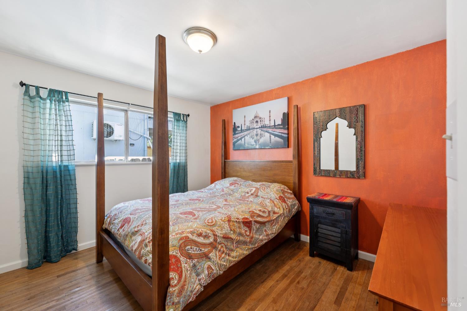 Detail Gallery Image 24 of 54 For 709 W 8th St, Santa Rosa,  CA 95401 - 3 Beds | 2 Baths