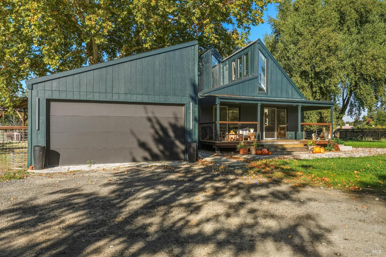 Detail Gallery Image 8 of 76 For 2427 Argonaut Rd, Finley,  CA 95453 - 3 Beds | 2 Baths