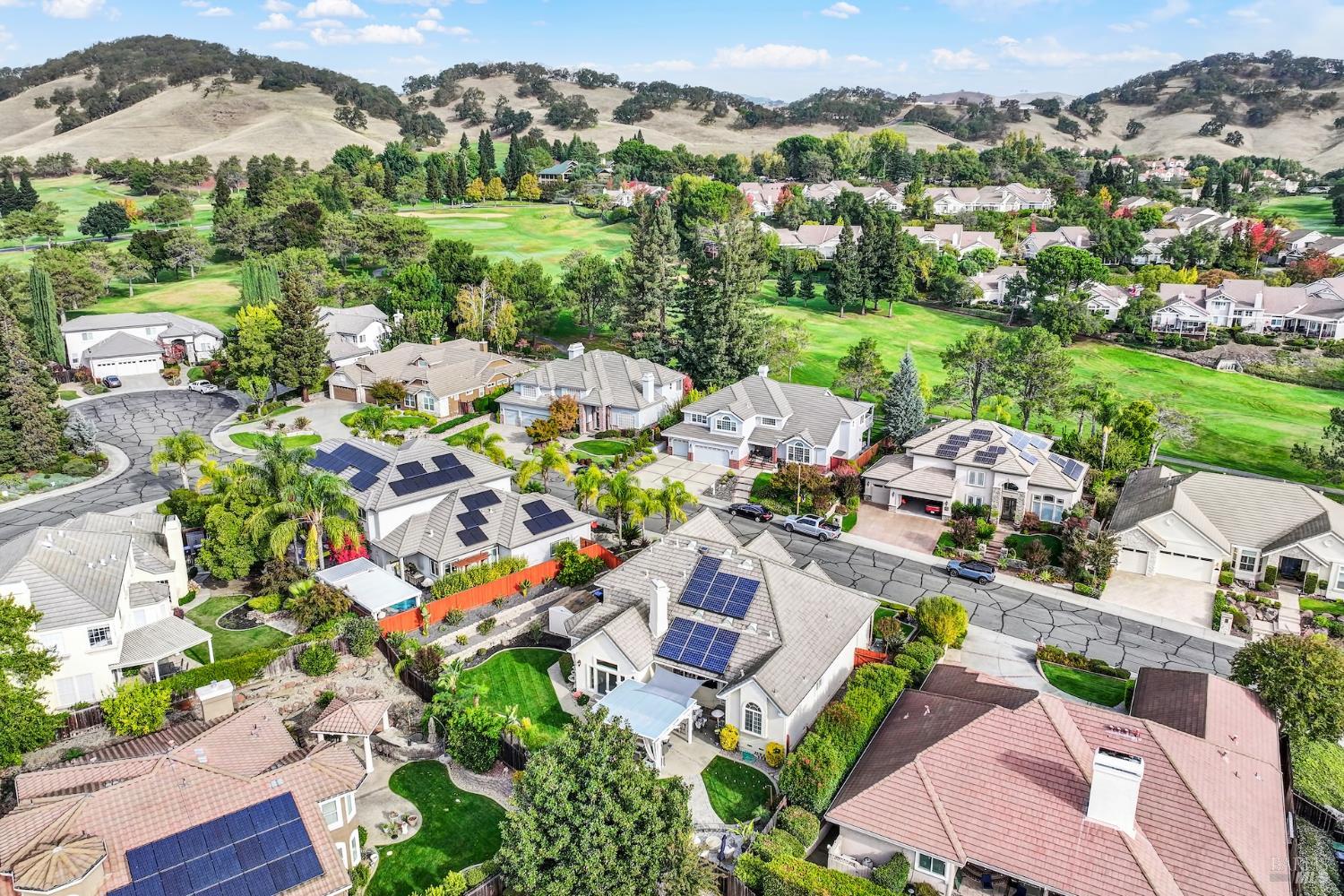 Detail Gallery Image 69 of 94 For 3261 Congressional Cir, Fairfield,  CA 94534 - 5 Beds | 4/1 Baths