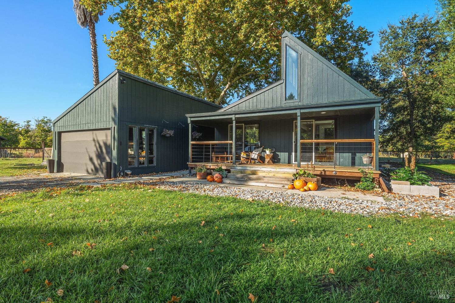 Detail Gallery Image 2 of 76 For 2427 Argonaut Rd, Finley,  CA 95453 - 3 Beds | 2 Baths