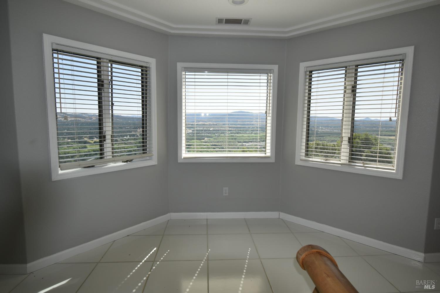 Detail Gallery Image 20 of 45 For 7490 Walnut Ln, Lower Lake,  CA 95457 - 3 Beds | 2/1 Baths