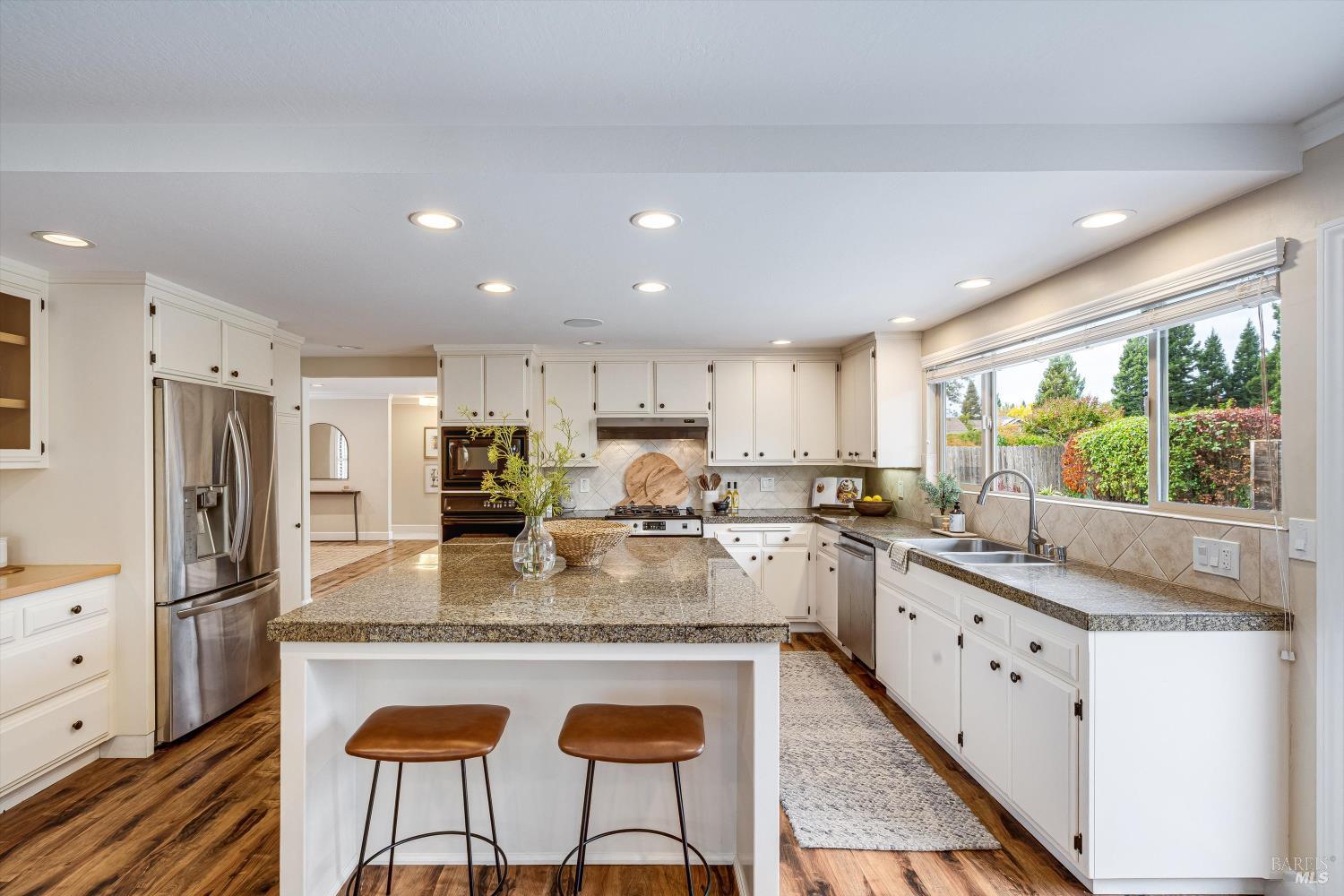 Detail Gallery Image 22 of 49 For 692 Avenue Del Oro Unkn, Sonoma,  CA 95476 - 3 Beds | 2 Baths