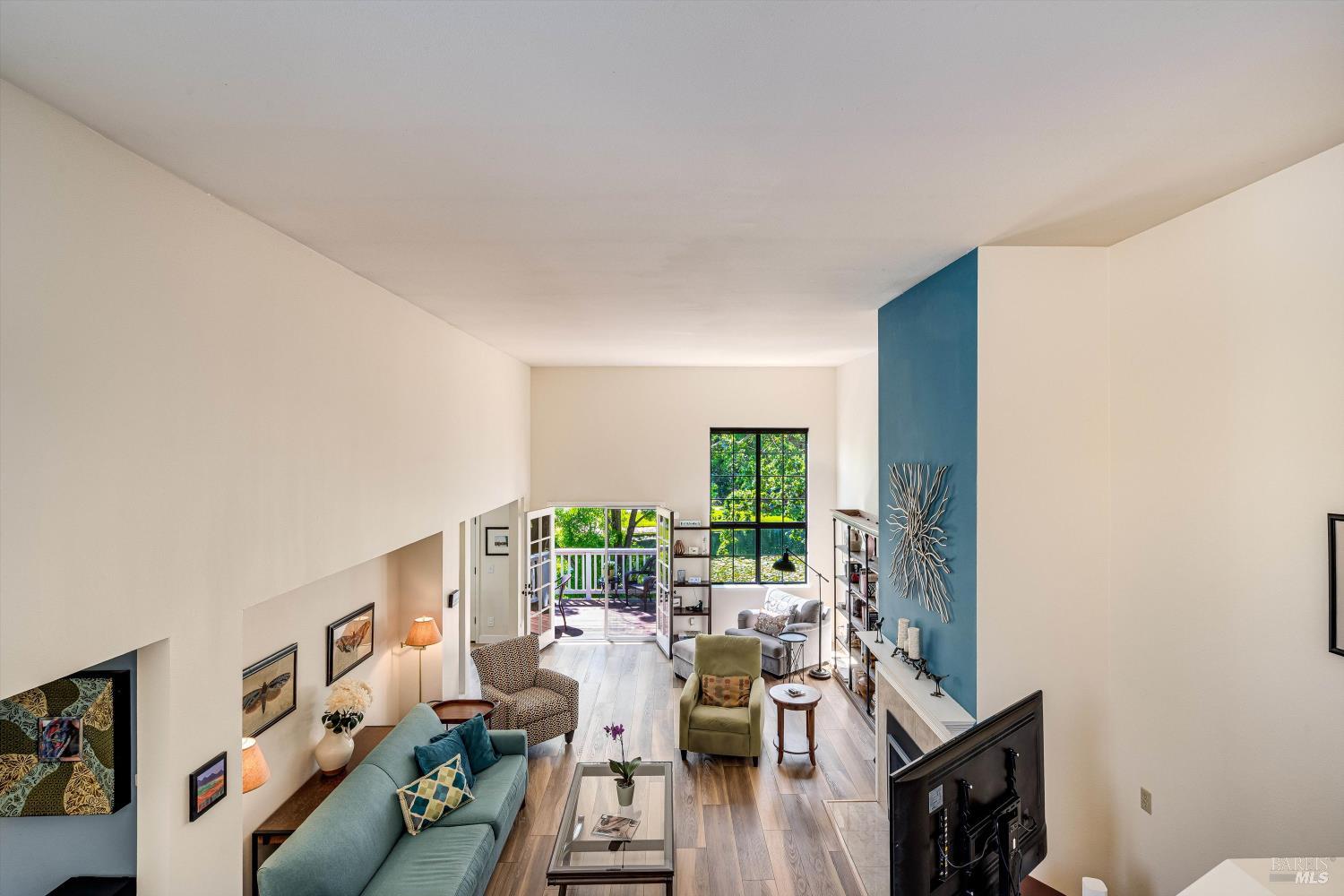 Detail Gallery Image 29 of 36 For 18120 Vassar Ct, Sonoma,  CA 95476 - 3 Beds | 3/1 Baths