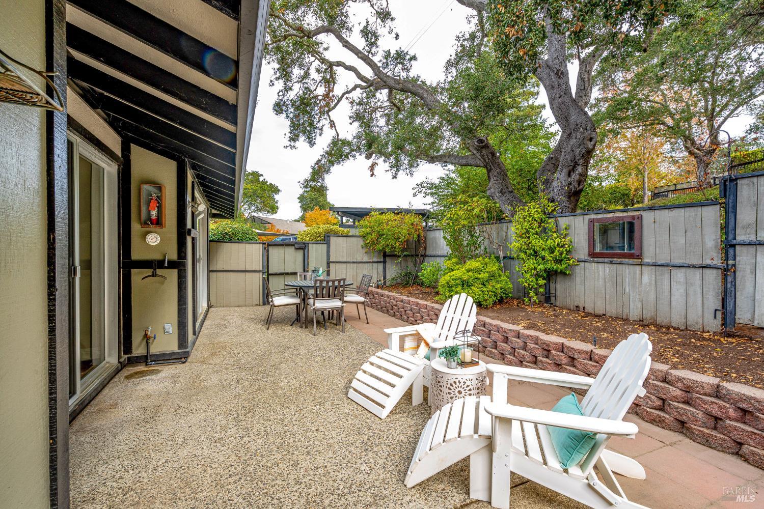 Detail Gallery Image 17 of 22 For 1022 East Ave, Napa,  CA 94559 - 2 Beds | 2 Baths