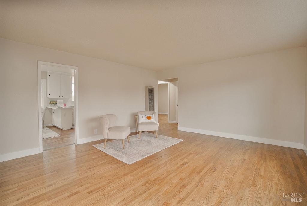 Detail Gallery Image 4 of 30 For 1005 Atherton St, Vallejo,  CA 94590 - 2 Beds | 1 Baths