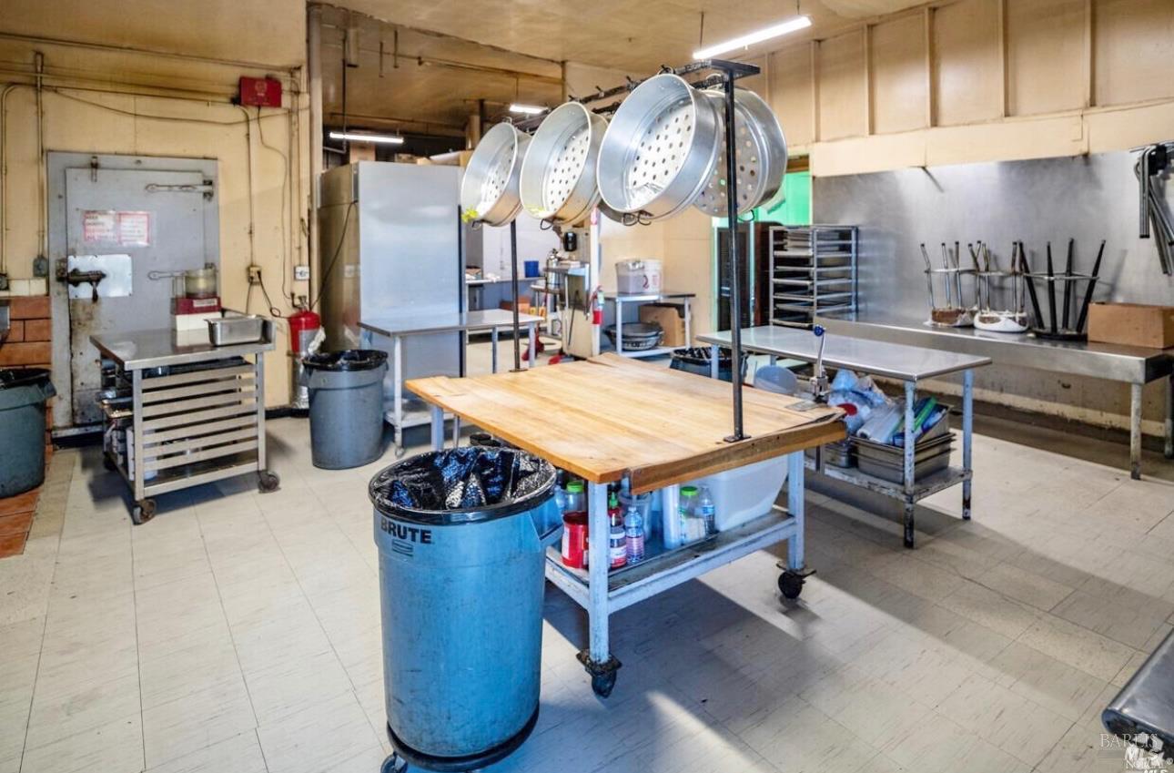 Detail Gallery Image 7 of 18 For 1109 Maple Ave, Vallejo,  CA 94591 - – Beds | – Baths