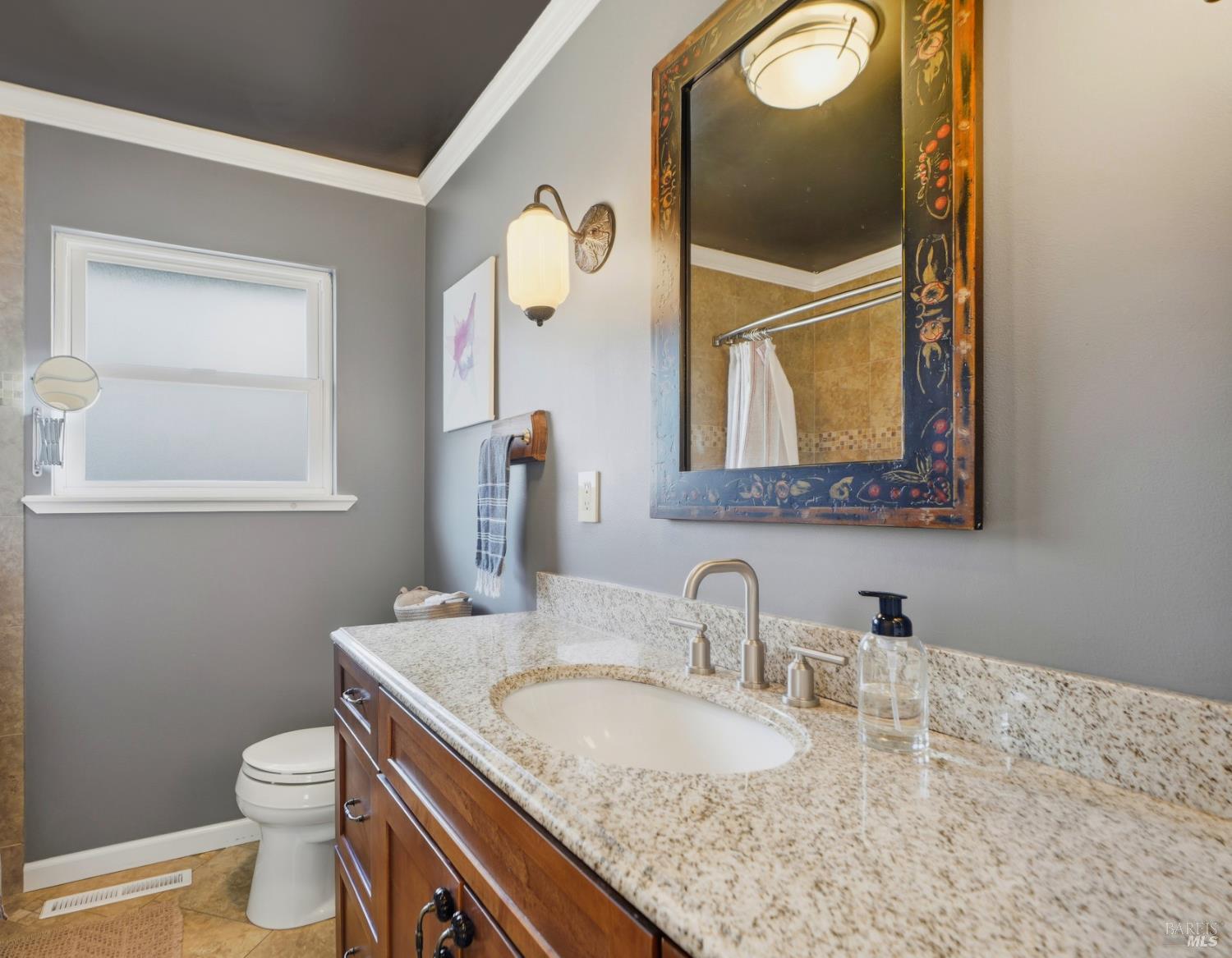 Detail Gallery Image 13 of 31 For 3378 Dartmouth Dr, Santa Rosa,  CA 95405 - 3 Beds | 2 Baths