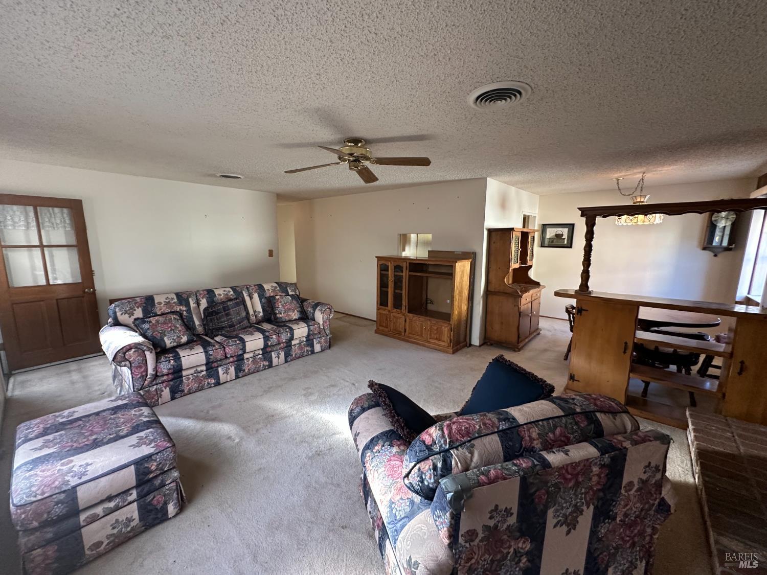 Detail Gallery Image 13 of 29 For 101 University Ave, Vallejo,  CA 94591 - 3 Beds | 1 Baths