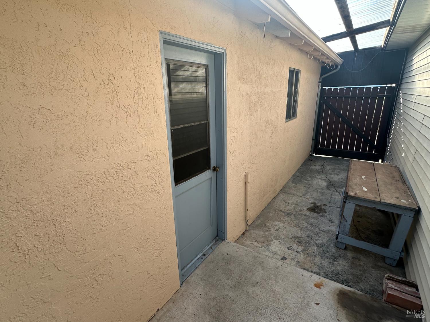 Detail Gallery Image 26 of 29 For 101 University Ave, Vallejo,  CA 94591 - 3 Beds | 1 Baths