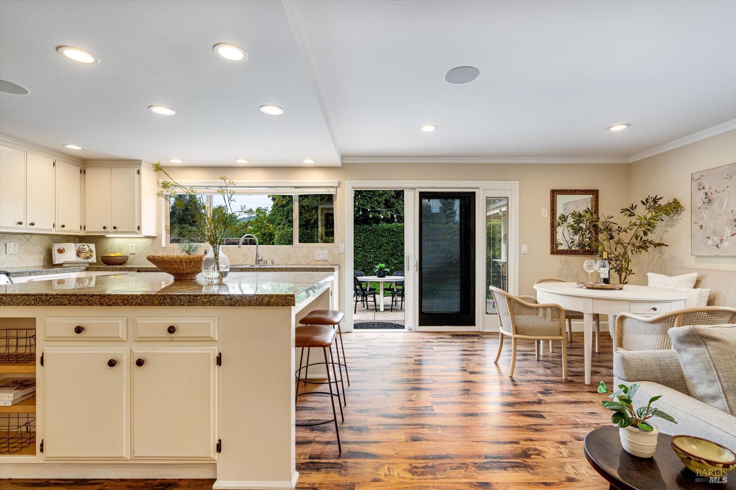 Detail Gallery Image 27 of 49 For 692 Avenue Del Oro Unkn, Sonoma,  CA 95476 - 3 Beds | 2 Baths