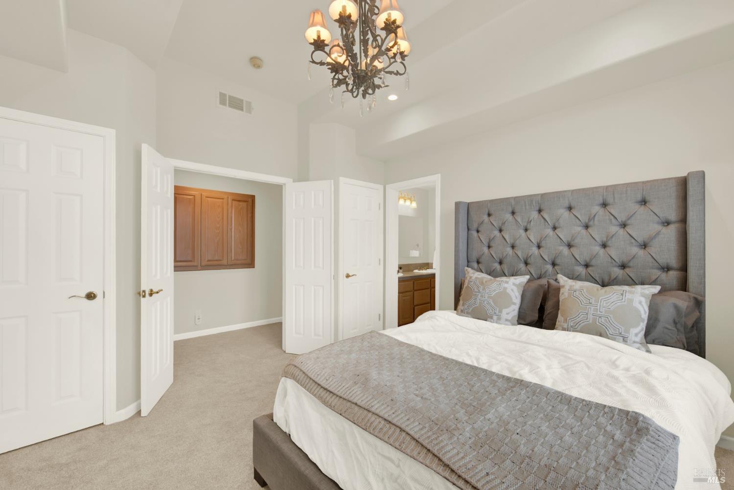 Detail Gallery Image 59 of 94 For 3261 Congressional Cir, Fairfield,  CA 94534 - 5 Beds | 4/1 Baths
