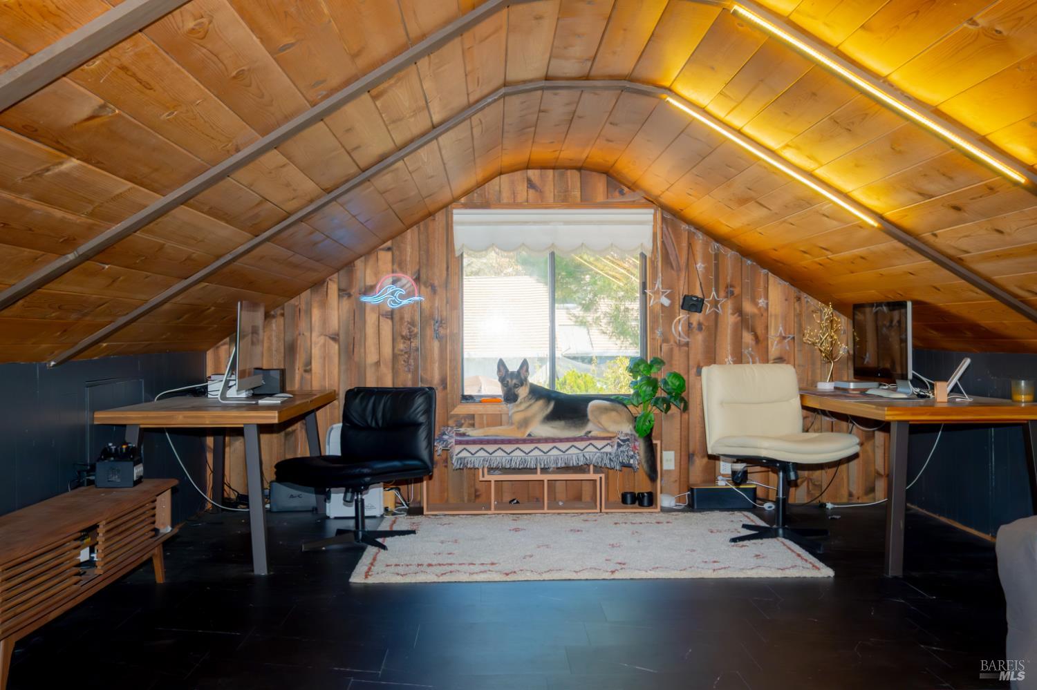 Detail Gallery Image 21 of 49 For 18279 Hidden Valley Rd, Hidden Valley Lake,  CA 95467 - 3 Beds | 2 Baths