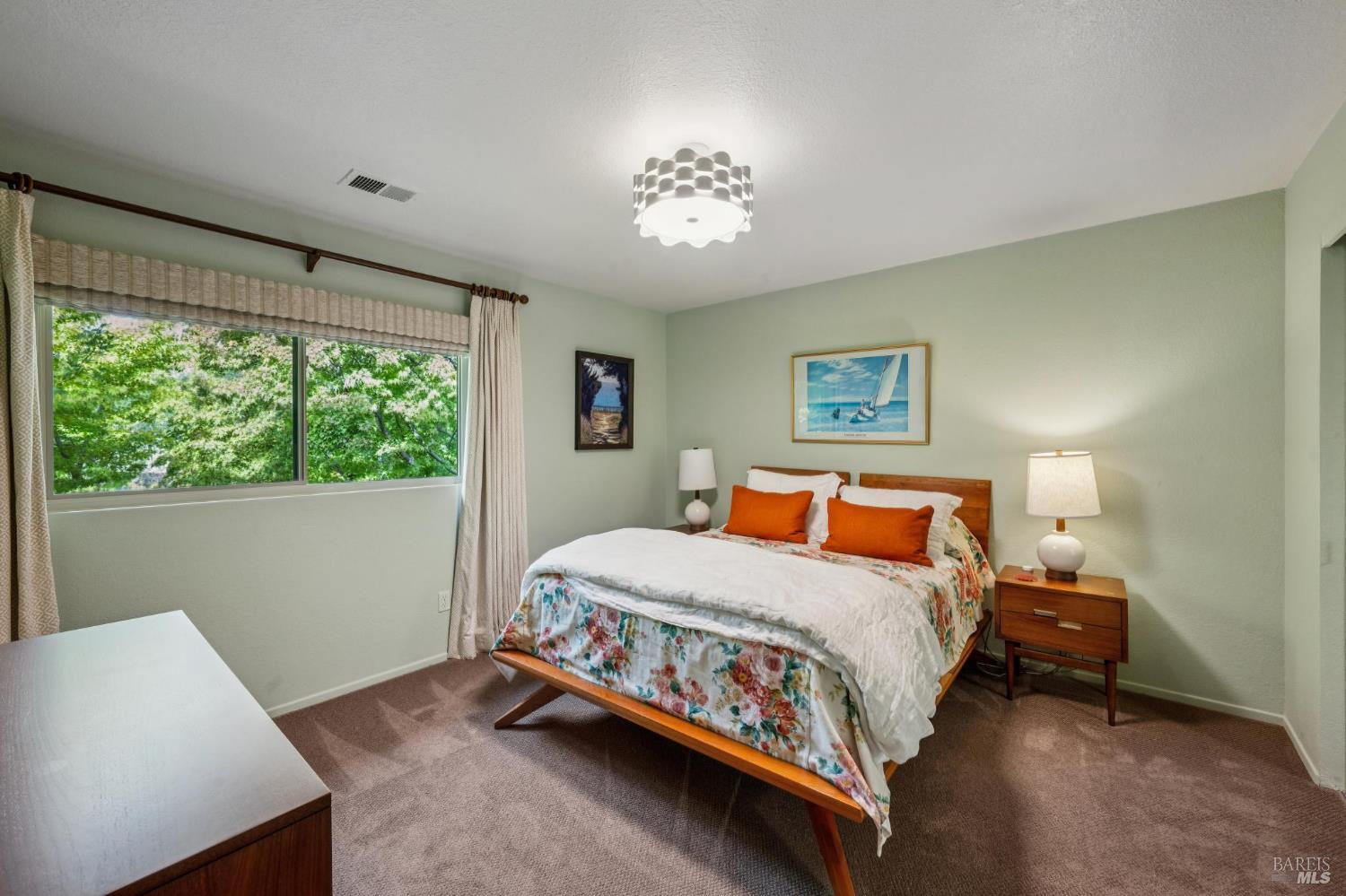 Detail Gallery Image 19 of 32 For 19167 Robinson Rd #Y,  Sonoma,  CA 95476 - 2 Beds | 1/1 Baths