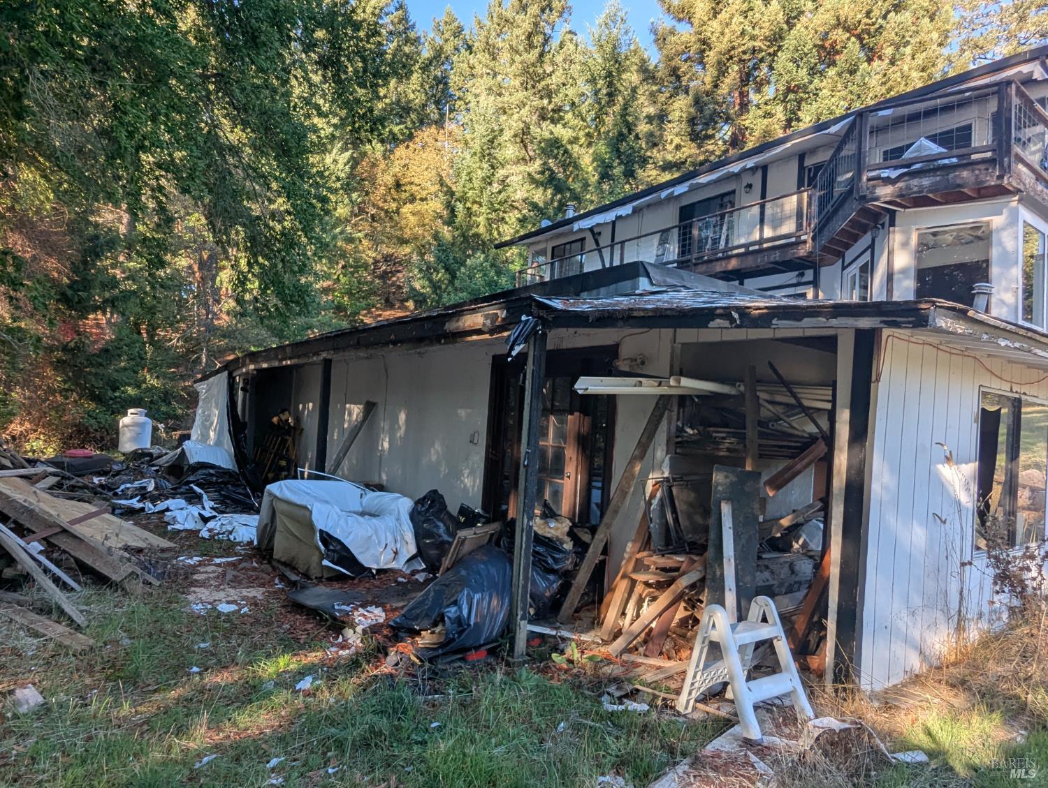 Detail Gallery Image 3 of 53 For 25780 Porro Ct, Willits,  CA 95490 - 3 Beds | 2 Baths