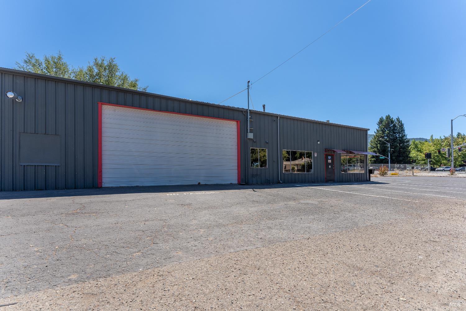 Detail Gallery Image 23 of 24 For 550 Talmage Rd, Ukiah,  CA 95482 - – Beds | – Baths