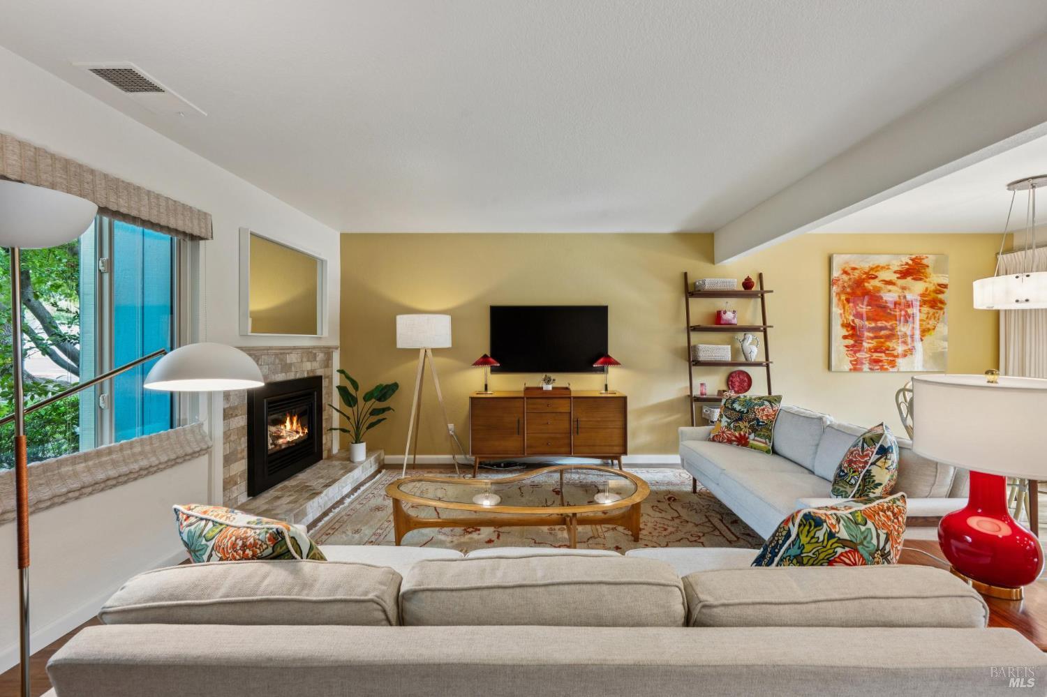 Detail Gallery Image 7 of 32 For 19167 Robinson Rd #Y,  Sonoma,  CA 95476 - 2 Beds | 1/1 Baths