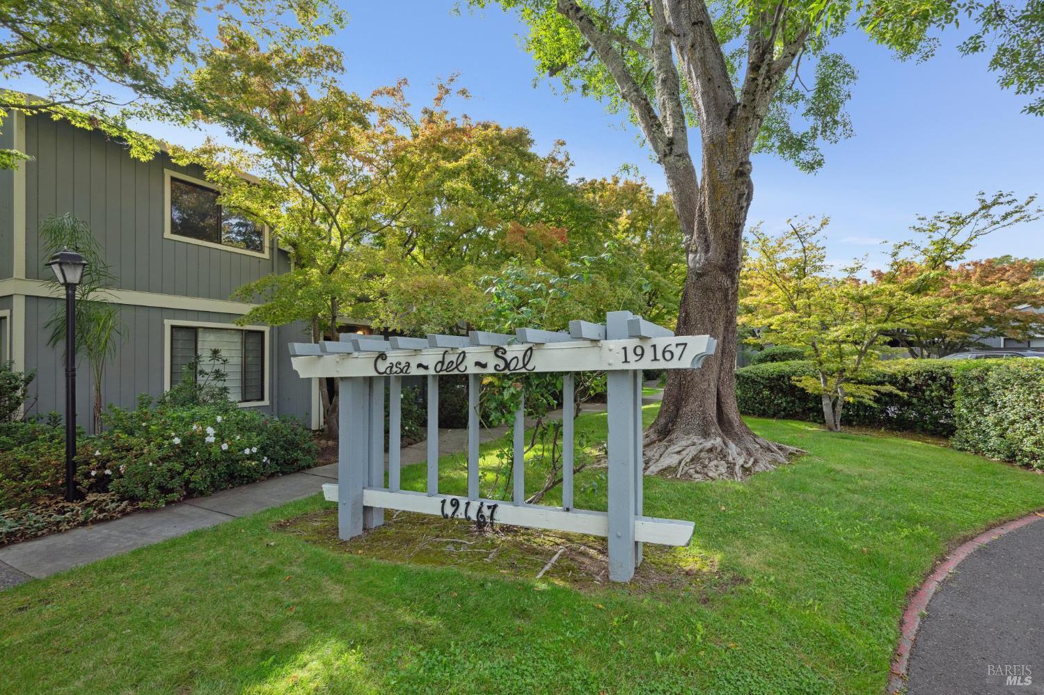 Detail Gallery Image 32 of 32 For 19167 Robinson Rd #Y,  Sonoma,  CA 95476 - 2 Beds | 1/1 Baths