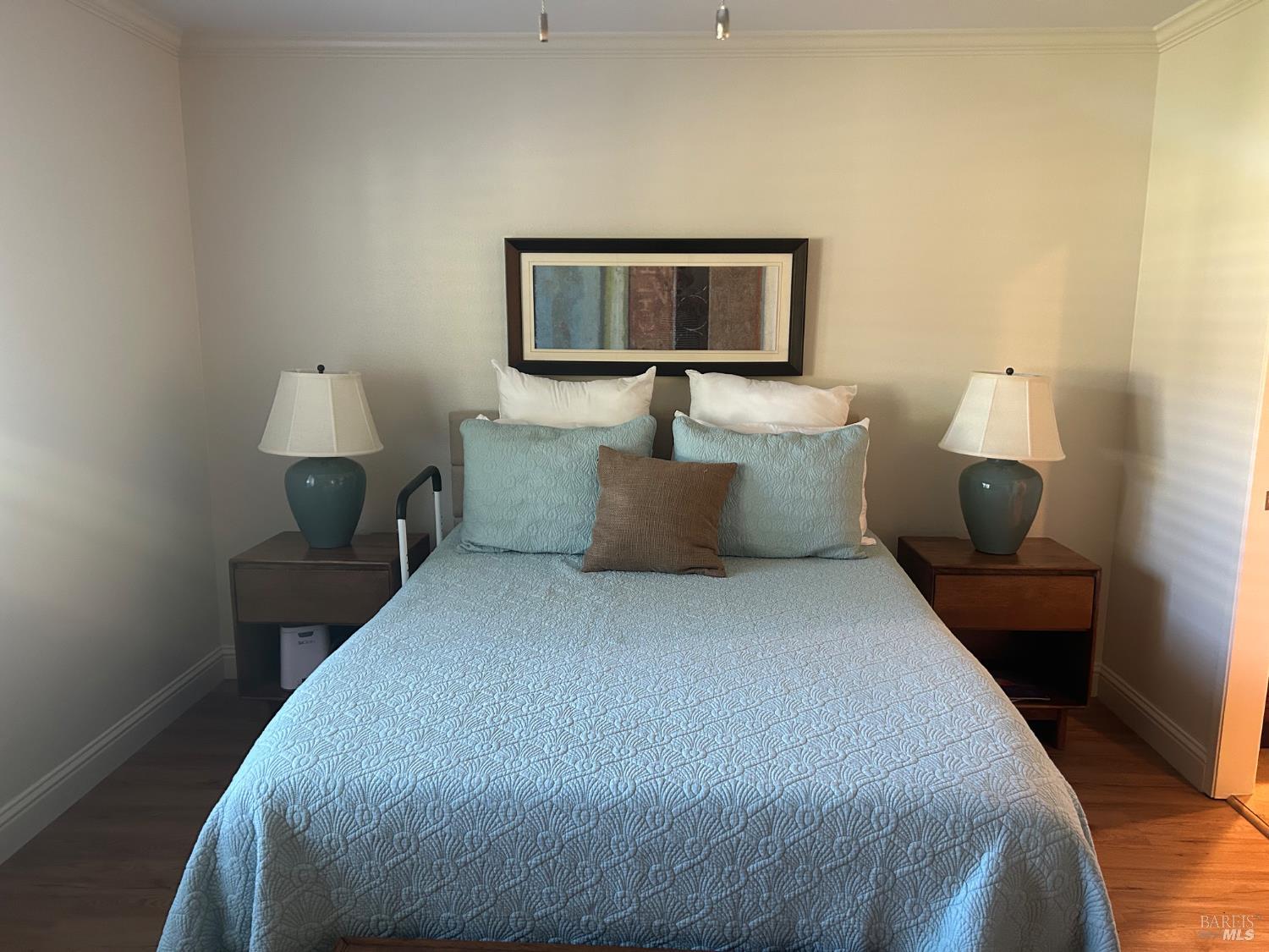 Detail Gallery Image 9 of 13 For 6553 Meadowridge Dr, Santa Rosa,  CA 95409 - 2 Beds | 2 Baths