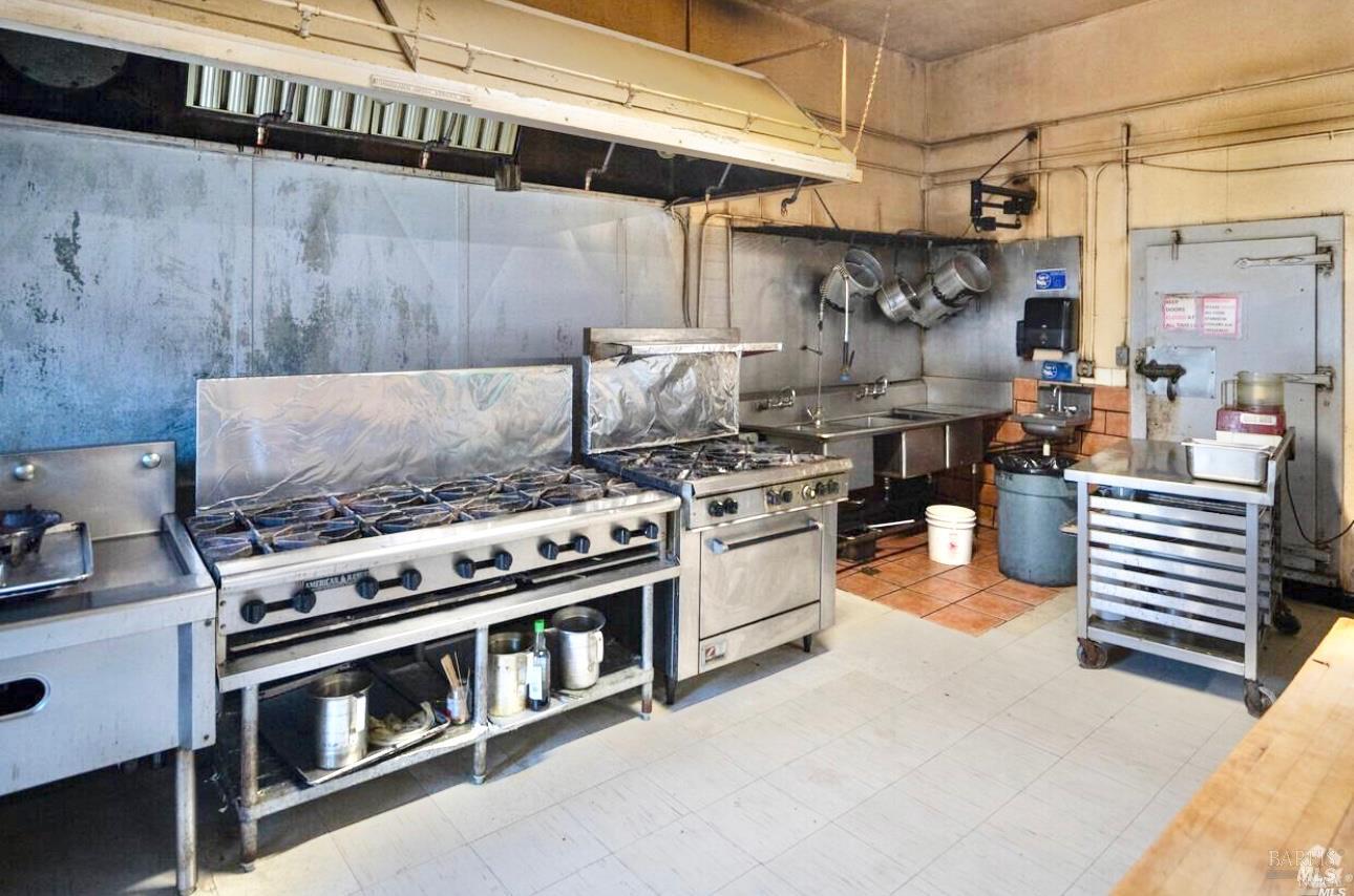 Detail Gallery Image 9 of 18 For 1109 Maple Ave, Vallejo,  CA 94591 - – Beds | – Baths