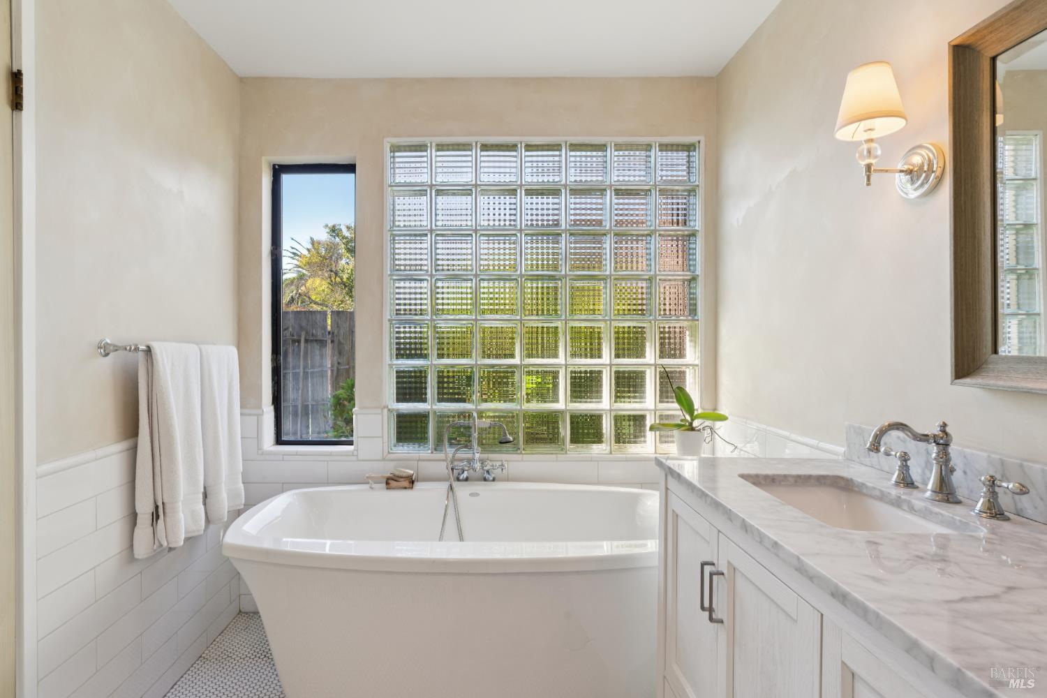 Detail Gallery Image 28 of 47 For 257 Perkins St, Sonoma,  CA 95476 - 3 Beds | 2 Baths