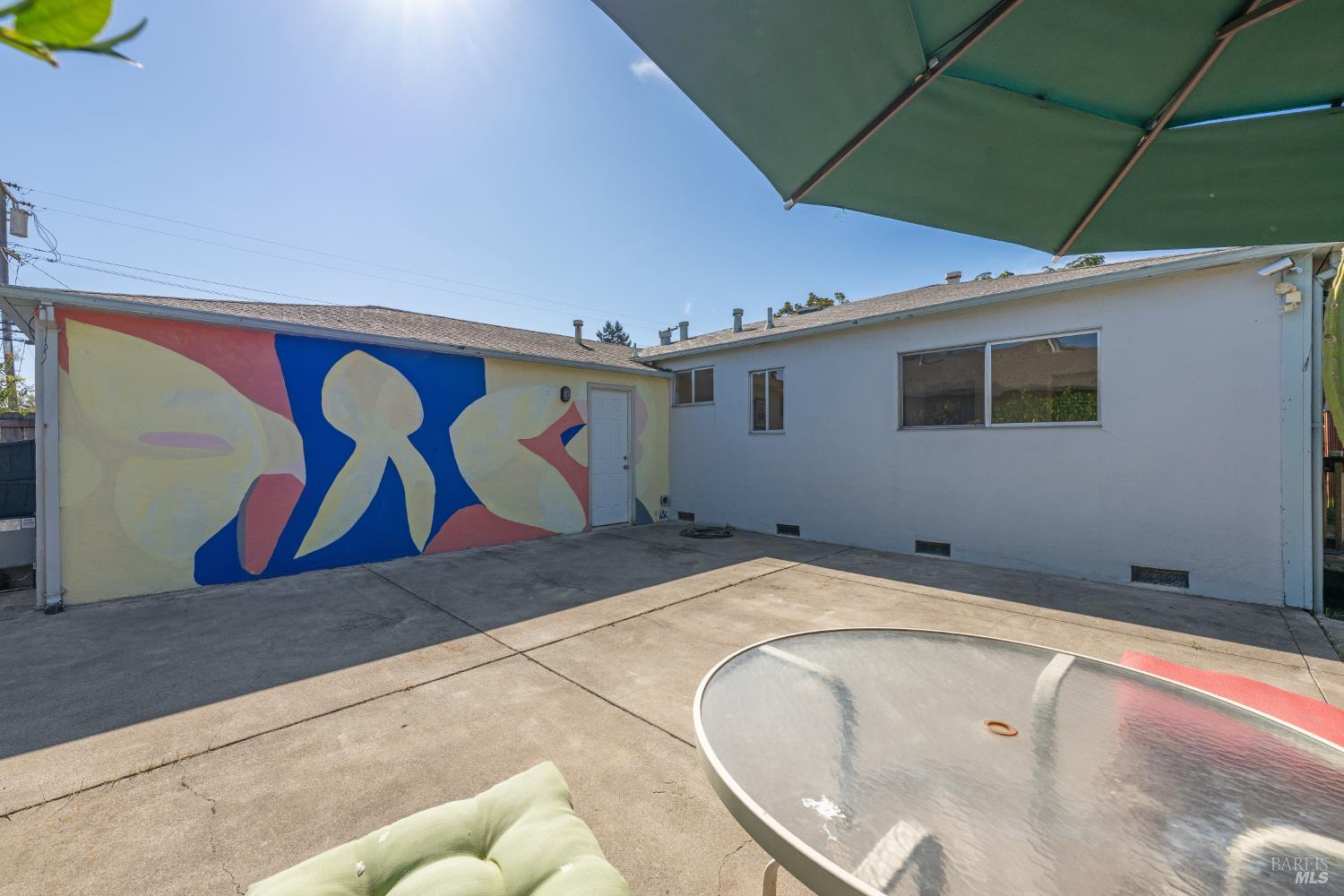 Detail Gallery Image 37 of 54 For 709 W 8th St, Santa Rosa,  CA 95401 - 3 Beds | 2 Baths