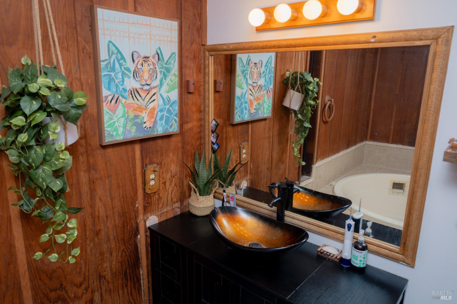 Detail Gallery Image 26 of 49 For 18279 Hidden Valley Rd, Hidden Valley Lake,  CA 95467 - 3 Beds | 2 Baths