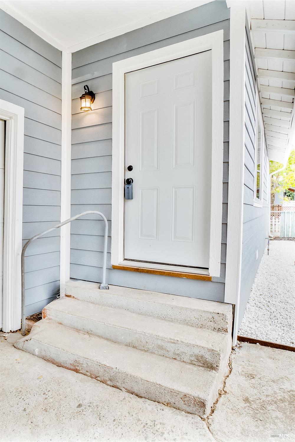 Detail Gallery Image 3 of 30 For 1005 Atherton St, Vallejo,  CA 94590 - 2 Beds | 1 Baths