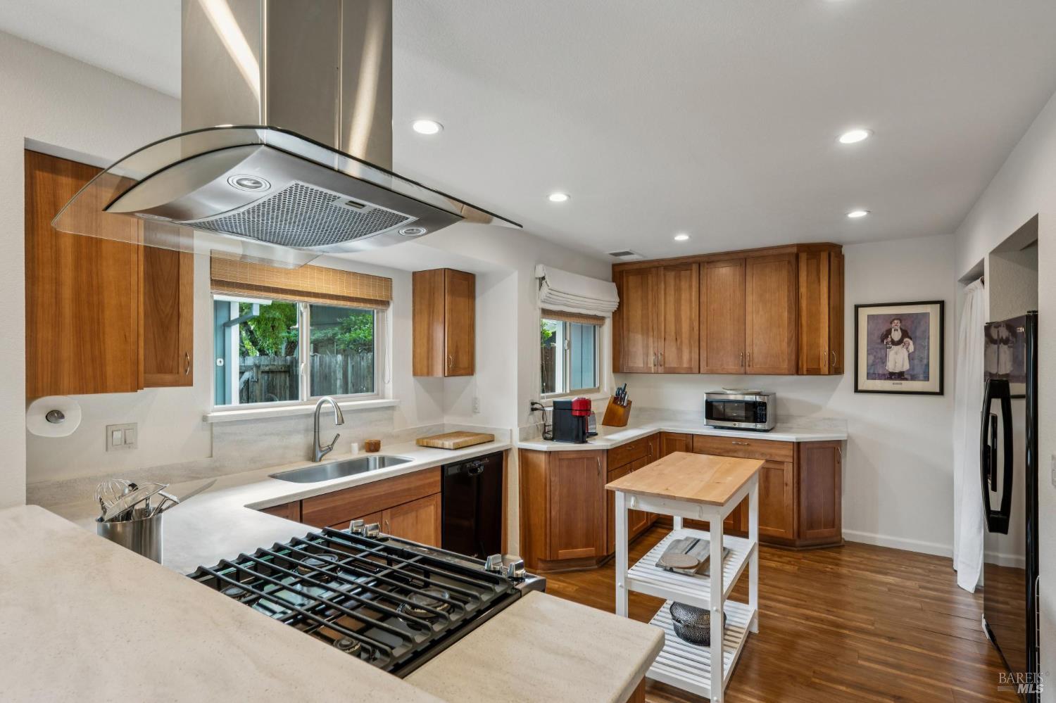 Detail Gallery Image 2 of 32 For 19167 Robinson Rd #Y,  Sonoma,  CA 95476 - 2 Beds | 1/1 Baths