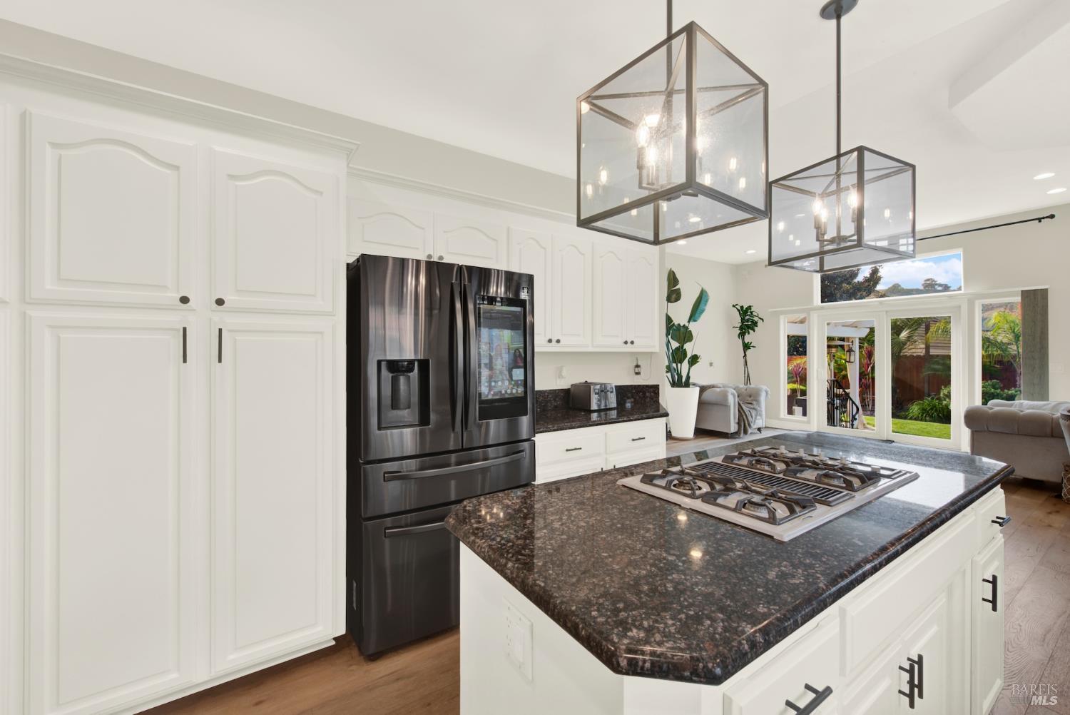 Detail Gallery Image 37 of 94 For 3261 Congressional Cir, Fairfield,  CA 94534 - 5 Beds | 4/1 Baths