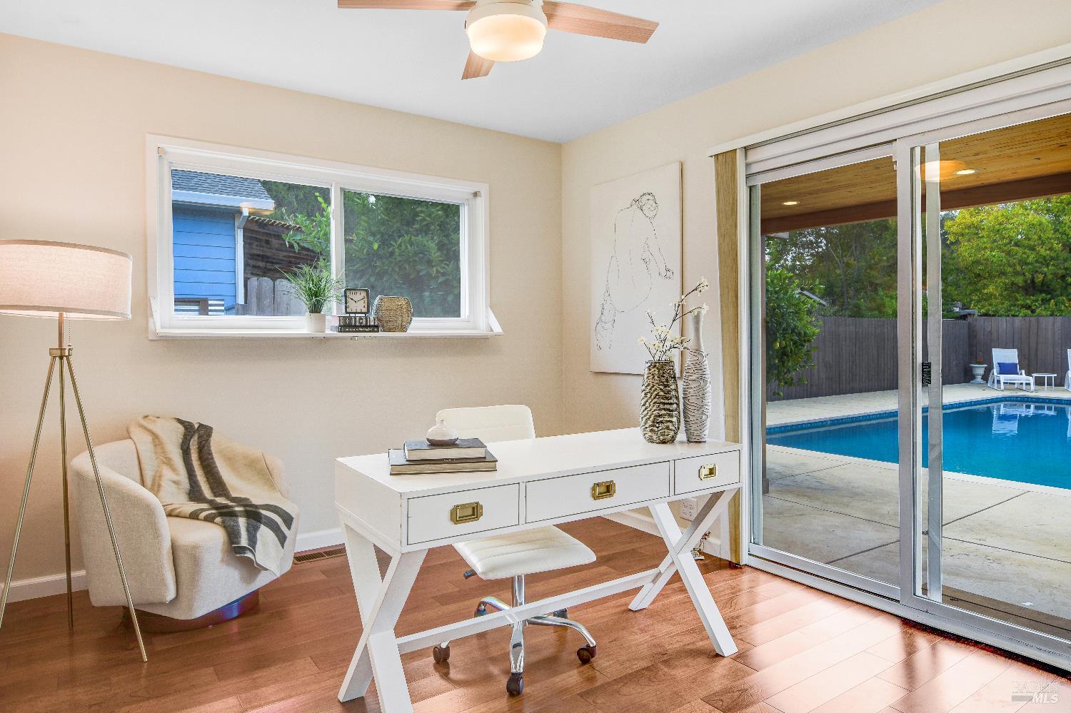 Detail Gallery Image 19 of 36 For 25 Roosevelt Ave, San Rafael,  CA 94903 - 4 Beds | 2/1 Baths