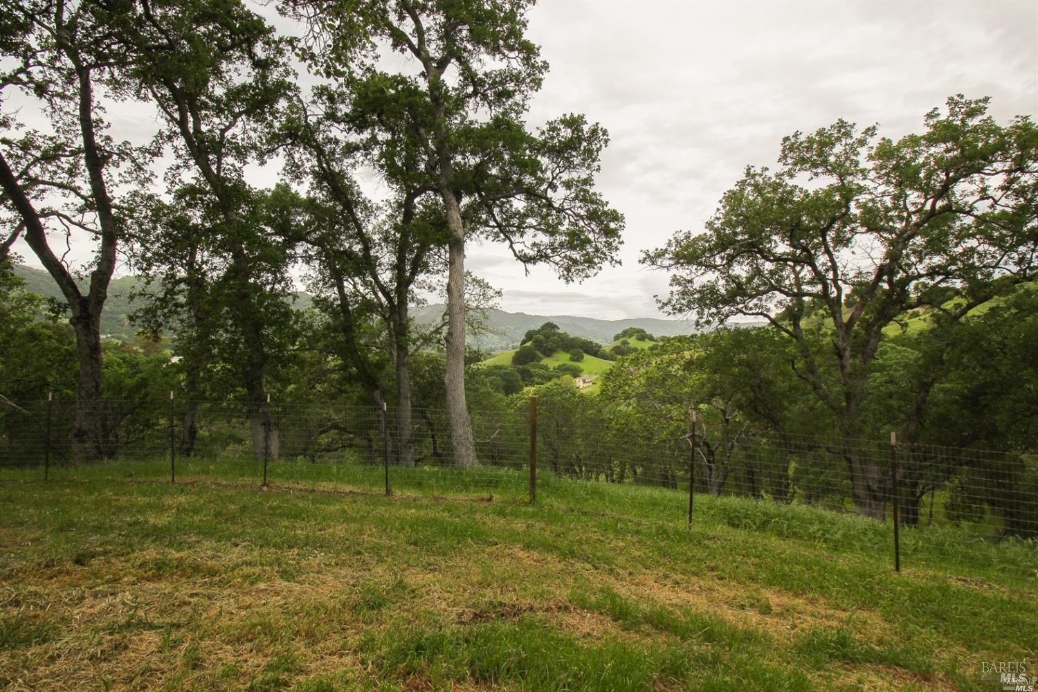 Detail Gallery Image 4 of 10 For 3745 Wild Oak Trl, Vacaville,  CA 95688 - – Beds | – Baths