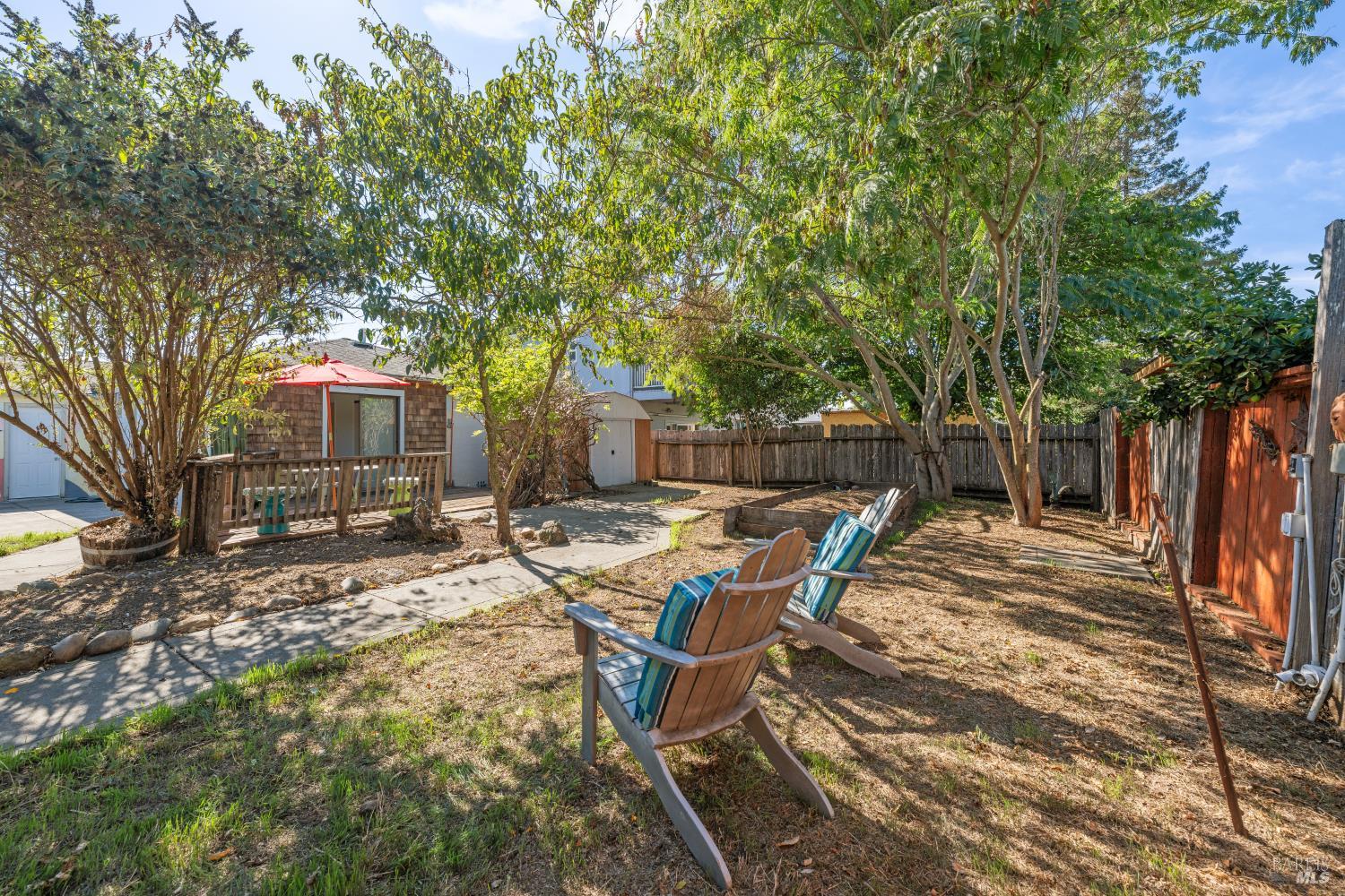 Detail Gallery Image 43 of 54 For 709 W 8th St, Santa Rosa,  CA 95401 - 3 Beds | 2 Baths