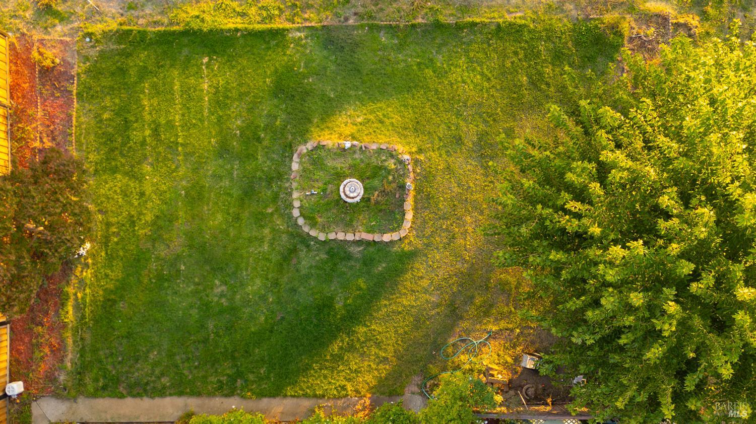 Detail Gallery Image 17 of 49 For 18279 Hidden Valley Rd, Hidden Valley Lake,  CA 95467 - 3 Beds | 2 Baths