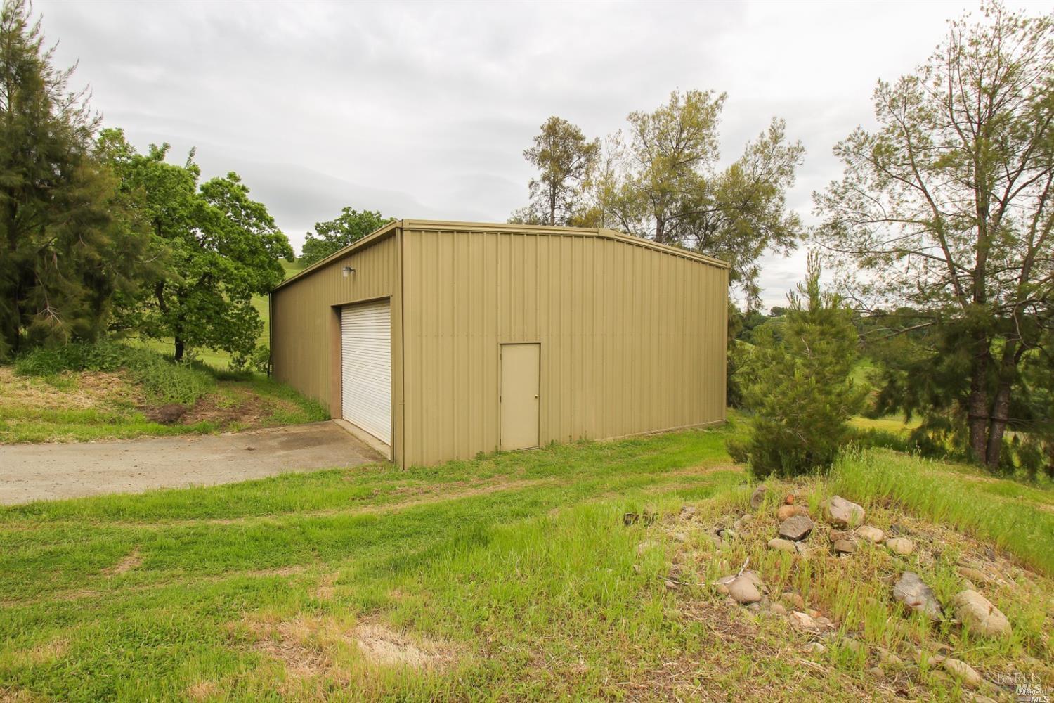 Detail Gallery Image 3 of 10 For 3745 Wild Oak Trl, Vacaville,  CA 95688 - – Beds | – Baths