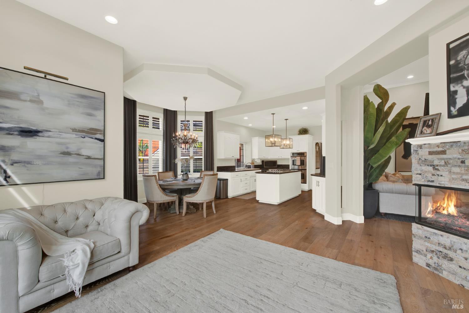 Detail Gallery Image 27 of 94 For 3261 Congressional Cir, Fairfield,  CA 94534 - 5 Beds | 4/1 Baths